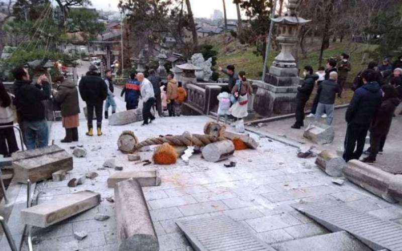 زلزال بقوة 7.6 درجات يضرب اليابان وصدور تحذيرات من تسونامي