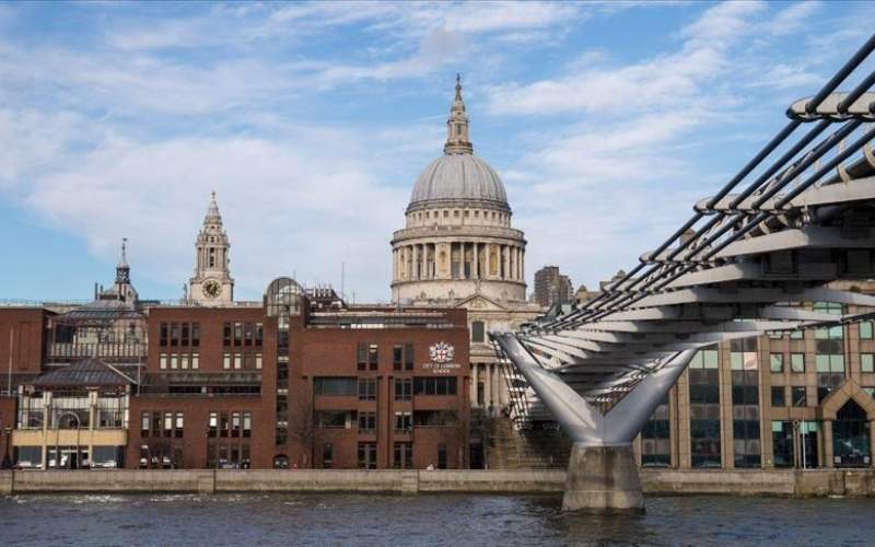 كورونا: الاقتصاد البريطاني يواجه إغلاقا مدمرا 