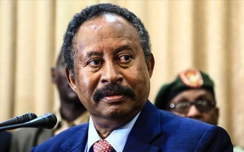 السودان: إصابة مستشارين لحمدوك ومحافظ البنك المركزي بكورونا