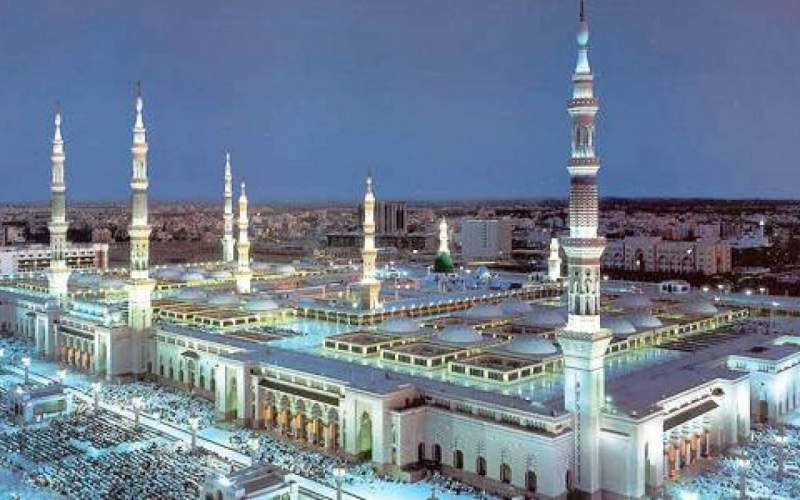 السعودية تعتمد خطة للفتح التدريجي للمسجد النبوي اعتباراً من الغد
