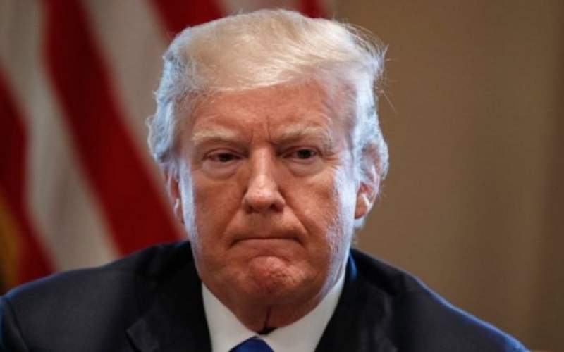 ترامب يرفض ارتداء الكمامة.. فهل تم اعطاؤه مصلًا مضادًا لفيروس كورونا؟