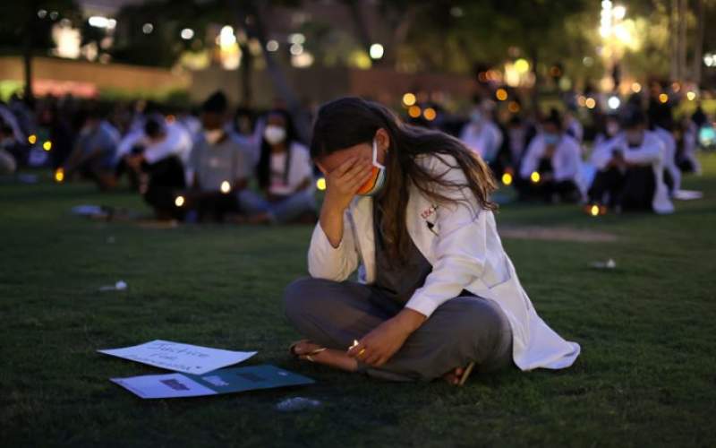 واشنطن بوست: الولايات المتحدة فشلت تمامًا في مكافحة وباء كورونا