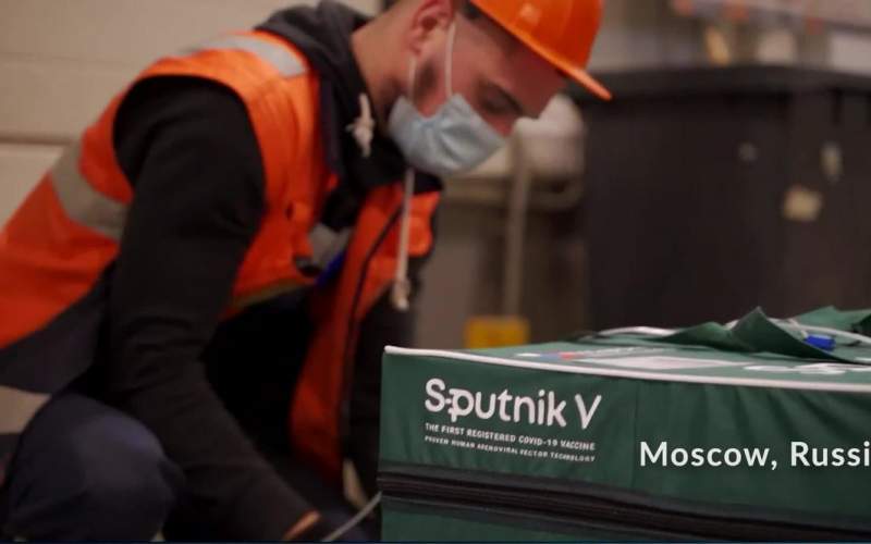وصول الدفعة الأولى من اللقاح  الروسي إلى صربيا