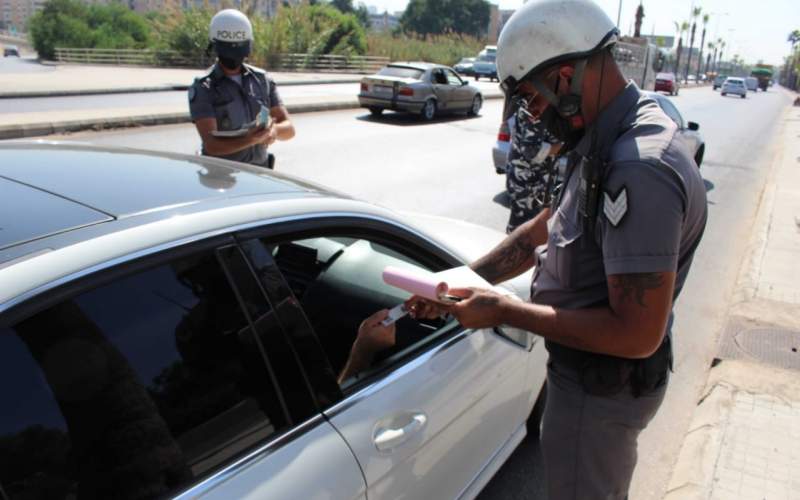 دوريات وحواجز لقوى الأمن جنوبا  للحد من اسباب انتقال وتفشي فيروس كورونا