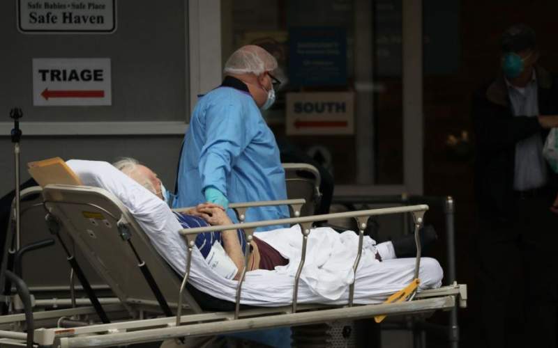 نحو ألفي وفاة بكورونا في أميركا.. وترامب يهدد منظمة الصحة العالمية 