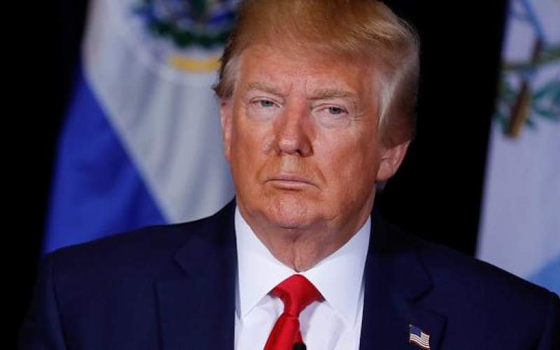 ترامب يعلن عن صفقة لشراء 150 مليون فحص