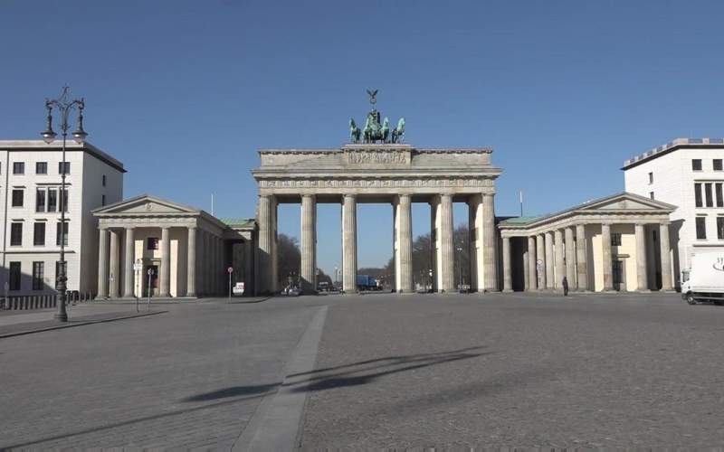 ألمانيا تسجل أكثر من 14 ألف إصابة بكورونا.. وميركل تعرب عن قلقها 