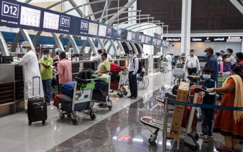 من بينها لبنان.. سلطات سلطنة عمان علقت دخول المسافرين من 10 دول 