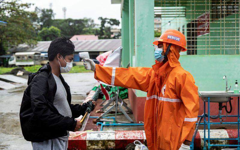 ميانمار تغلق العاصمة وسط ارتفاع في إصابات كورونا