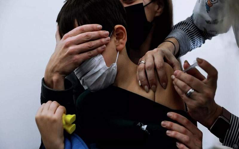 منظمة الصحة العالمية توصي بإعادة تطعيم الأطفال ضد كورونا