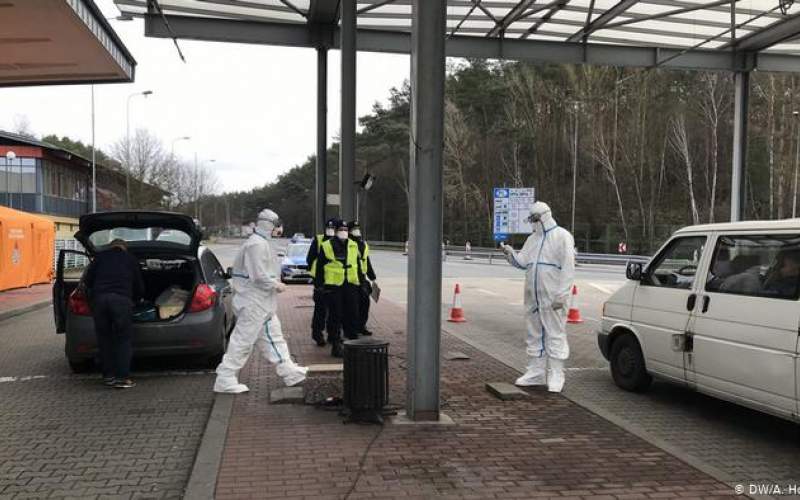 أوروبا تعيد فتح الحدود وتبقي بعض قيود السفر