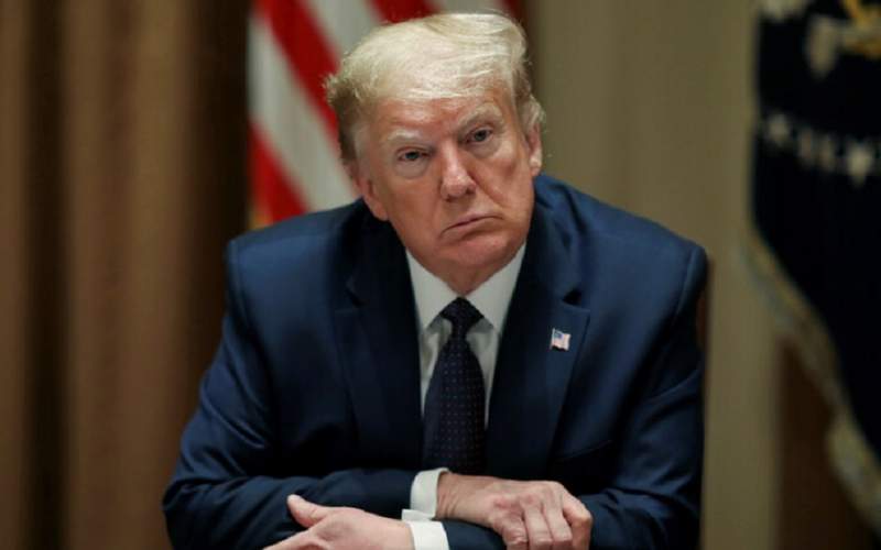 ترامب قد يحظر على مواطنيه العودة إلى البلاد بسبب كورونا