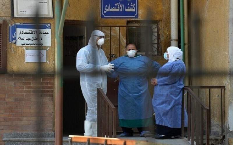 الإصابات بكورونا في مصر تتراجع.. ووزارة الصحة تحسم جدل تطعيم الحوامل والأطفال