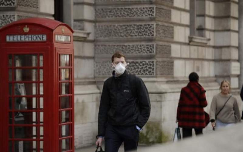 بريطانيا تتخطى عتبة الـ300 ألف إصابة مؤكدة بـ