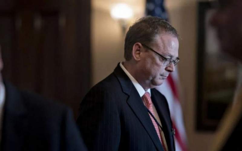 مستشار ترامب يحذر من تداعيات كورونا المرعبة الشهرين المقبلين