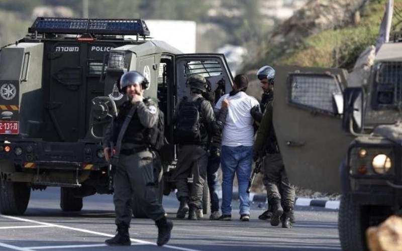 هيئة شؤون الأسرى ونادي الأسير: الاحتلال اعتقل 30 فلسطينيًا بالضفة في 24 ساعة