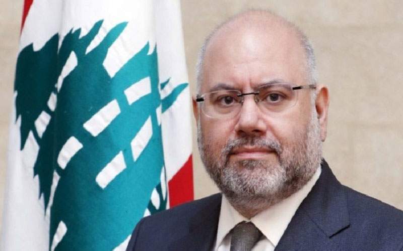  وزير الصحة اللبناني: اللقاح يحمي الحياة