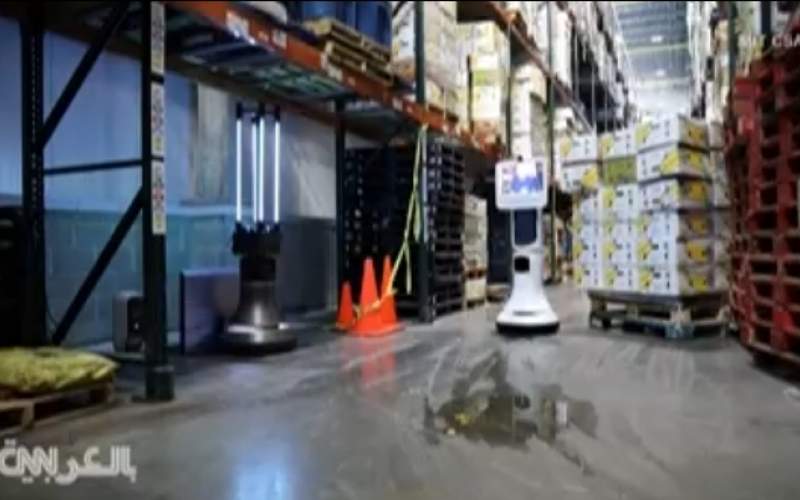 روبوت يتعقب فيروس كورونا