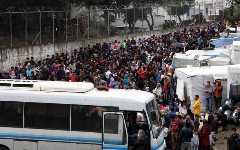 كورونا يتسلل إلى مخيم للاجئين في اليونان