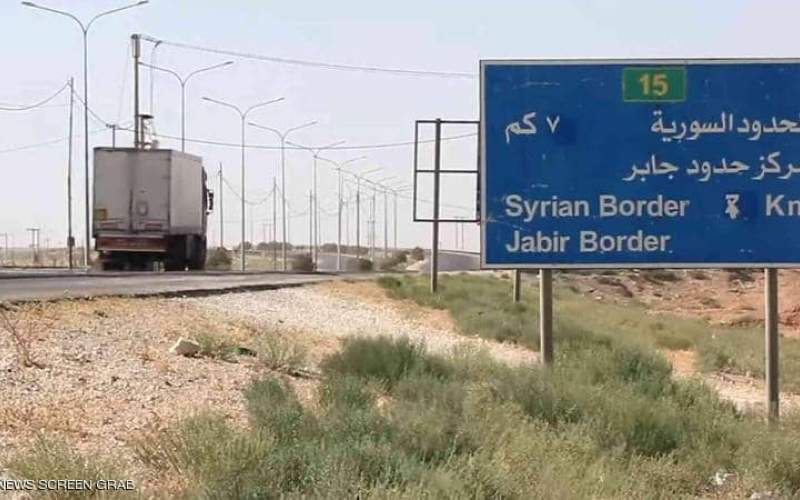 الأردن يعاود فتح معبر تجاري مع سوريا بعد الإغلاق بسبب كورونا