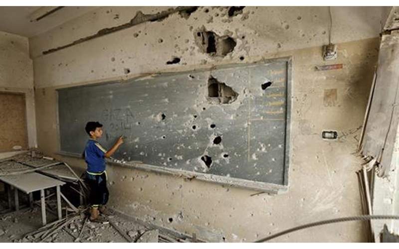 4551 طالبًا فلسطينيًا استُشهدوا و388 مدرسة تعرضت للقصف والتخريب منذ بداية العدوان