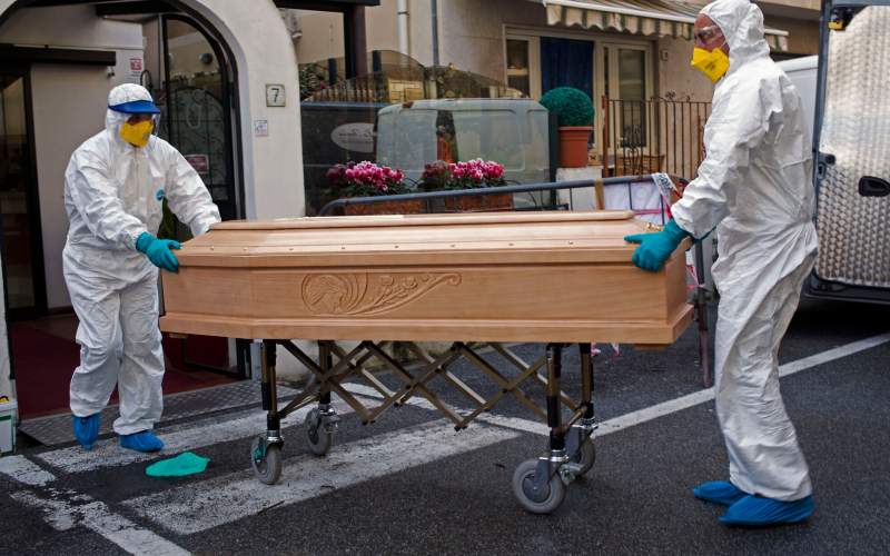 بريطانيا: البيض أقل عرضة للوفيات بكورونا من السود