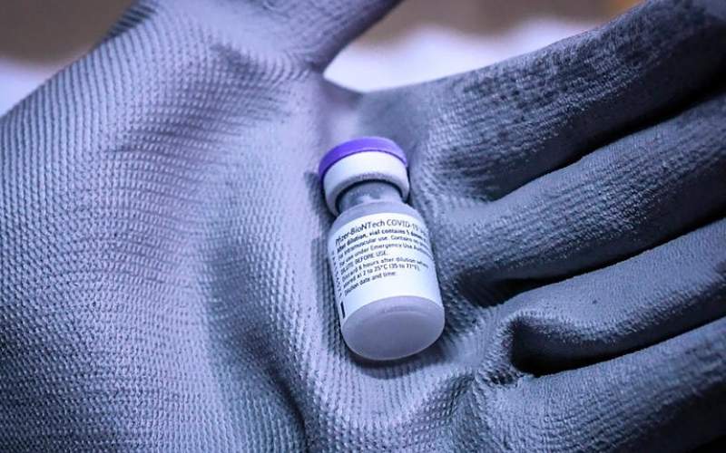 الاتحاد الأوروبي يشتري 100 مليون جرعة إضافية من لقاح فايزر