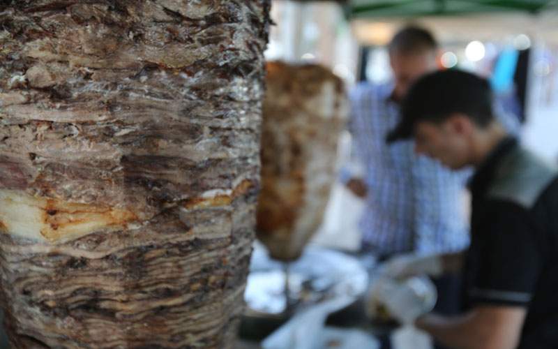 القانون لا يحمي المستهلكين: أي لحوم يأكل اللبنانيون؟