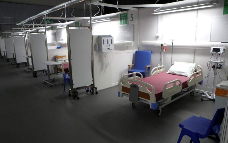 بؤر جديدة لكورونا في بريطانيا مركزها المستشفيات..