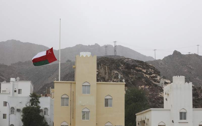 إغلاق الحدود البرية لمدة أسبوع في سلطنة عمان