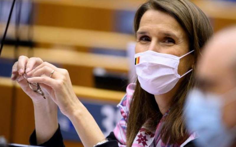 وزيرة خارجية بلجيكا في العناية المركزة بعد إصابتها بكورونا