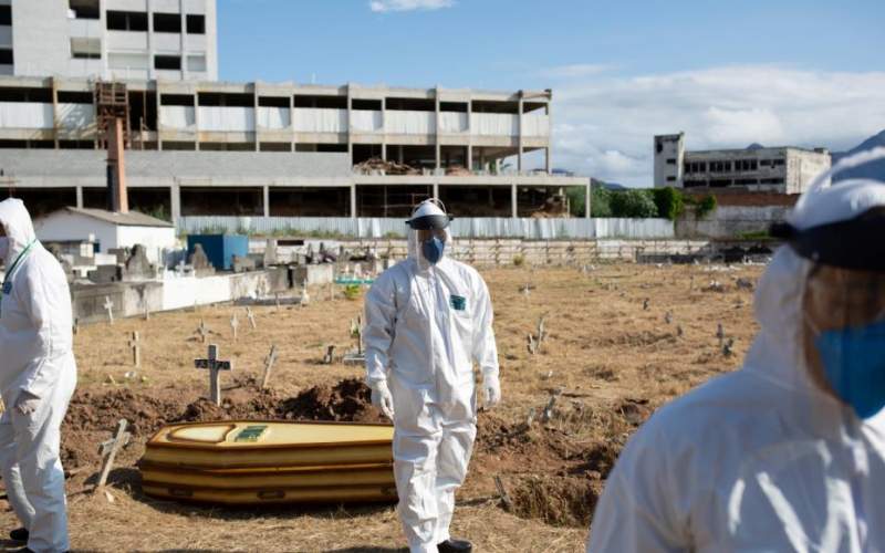 البرازيل تتخطى عتبة 4 ملايين إصابة بكورونا