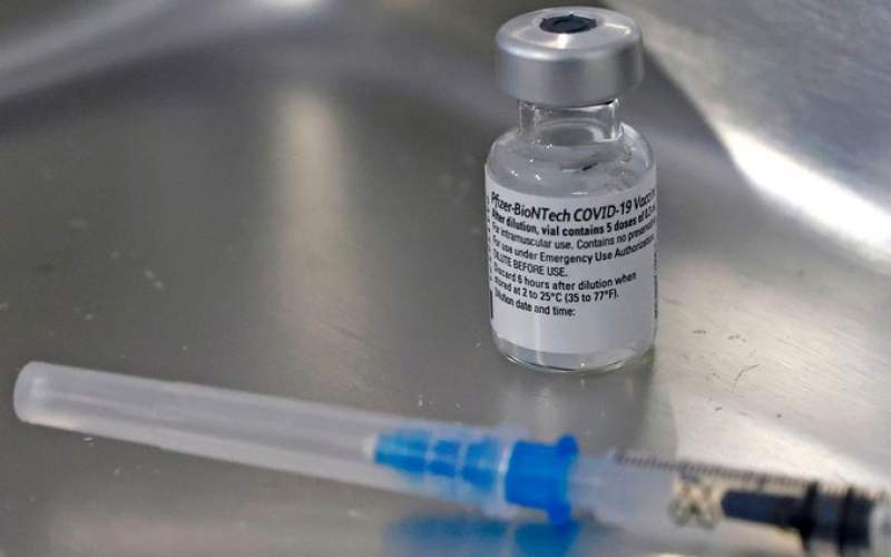 اصيب بكورونا بعد اسبوع من تلقي اللقاح!