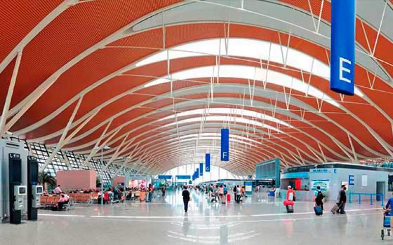 7 إصابات بكورونا تتسبب بإلغاء مئات الرحلات في الصين