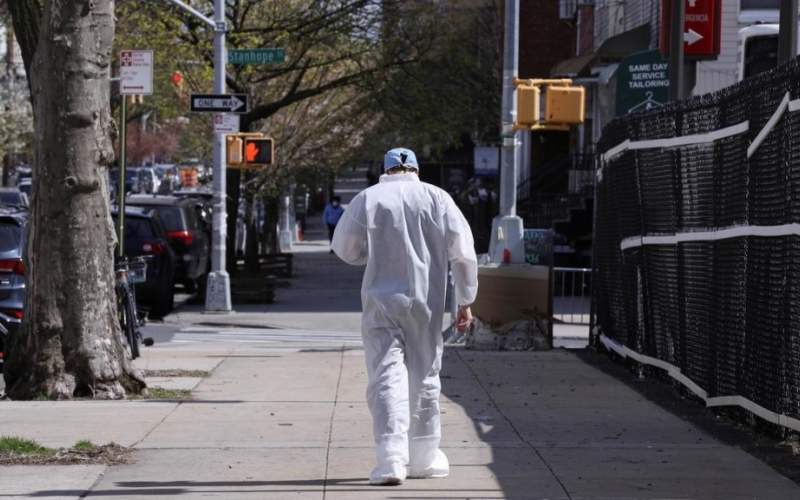 أكبر زيادة يومية بإصابات كورونا في الولايات المتحدة